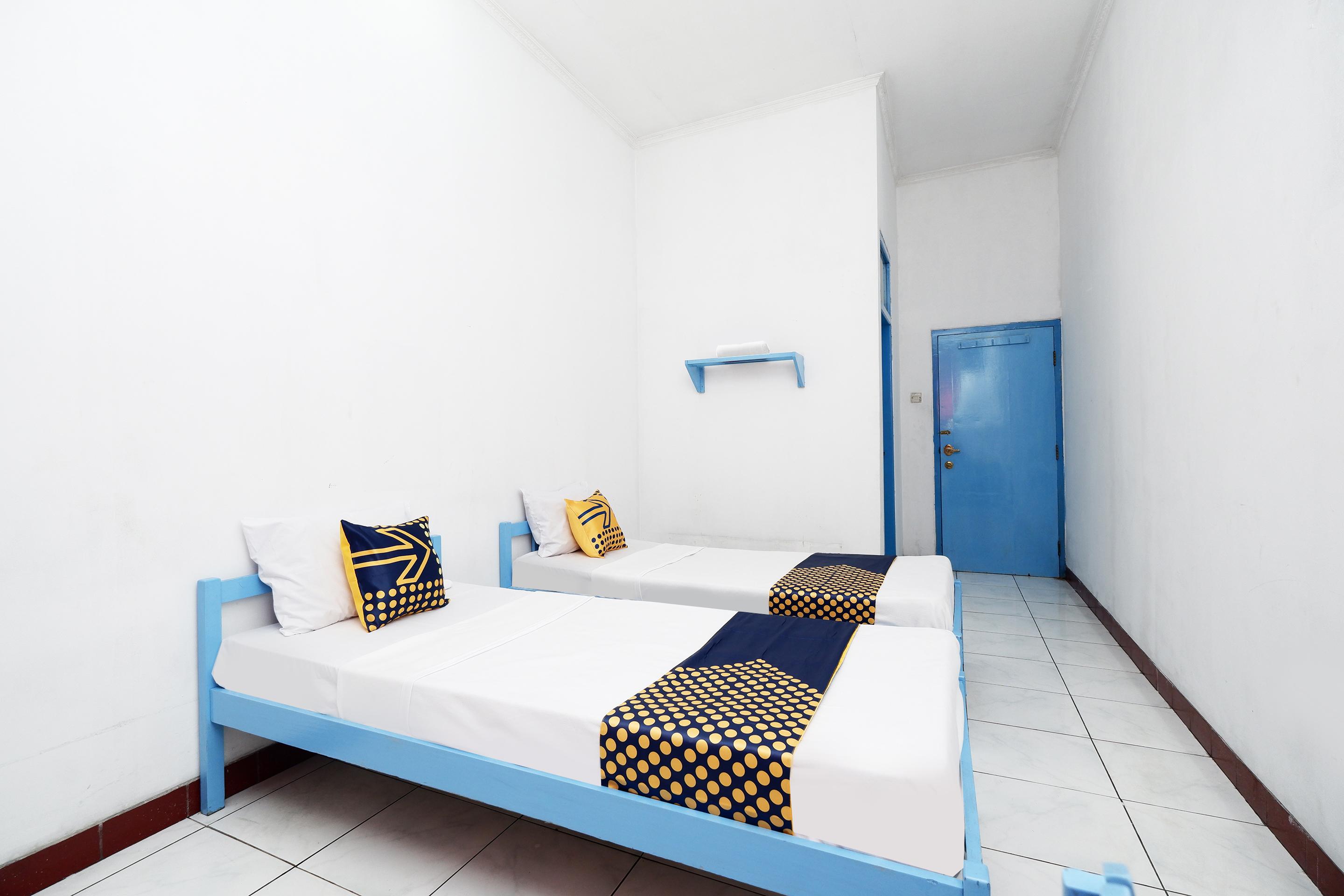 Spot On 2289 Hotel Saudara Tegal  Extérieur photo