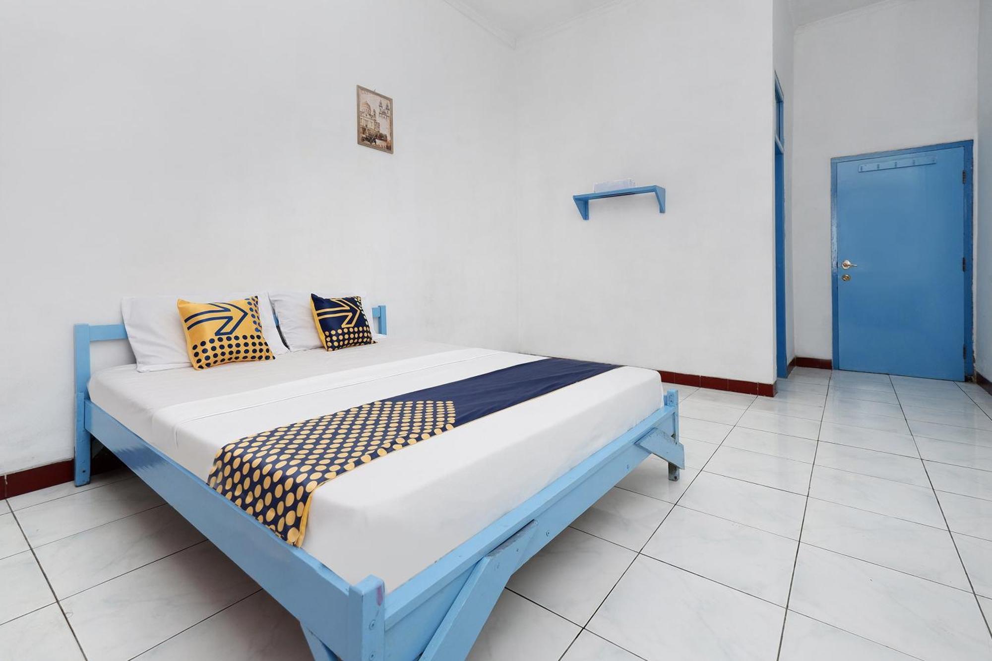 Spot On 2289 Hotel Saudara Tegal  Extérieur photo