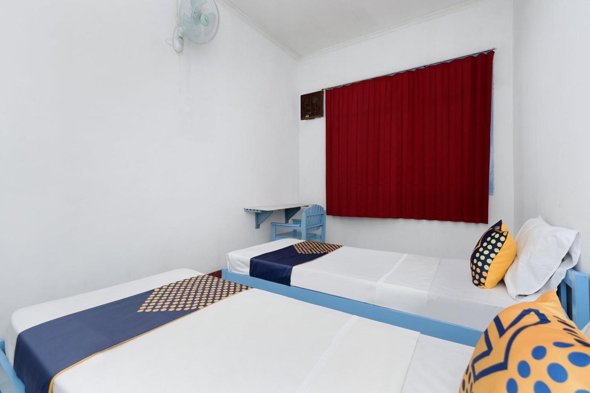 Spot On 2289 Hotel Saudara Tegal  Extérieur photo
